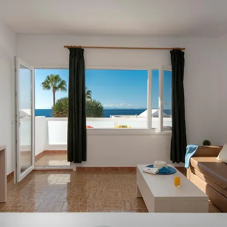 Rocas Blancas Apartahotel Puerto del Carmen (Lanzarote)
