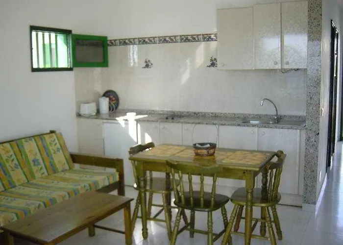 Rocas Blancas Puerto del Carmen (Lanzarote)