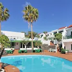 Ξενοδοχείο με διαμερίσματα Rocas Blancas 4*