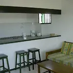 Ξενοδοχείο με διαμερίσματα Rocas Blancas 4*