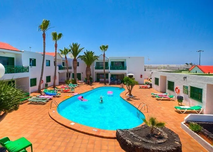 Aparthotel Rocas Blancas 4*