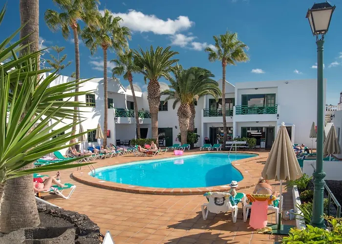 Aparthotel Rocas Blancas Puerto del Carmen (Lanzarote)